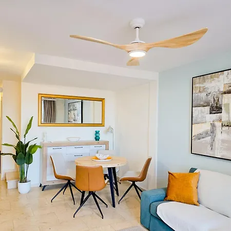 Ocean Vista Elegant Two Bedroom Duplex With Sea Views From Terraces Great Location In Mar 아파트