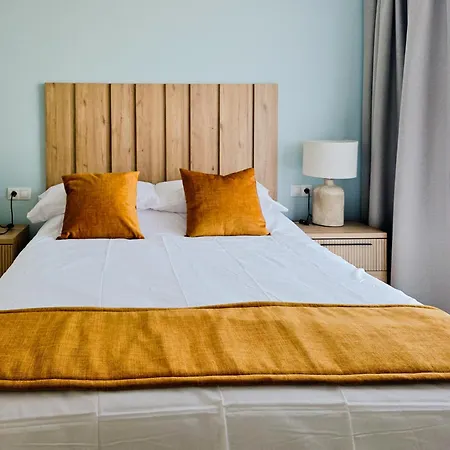 아파트 Ocean Vista Elegant Two Bedroom Duplex With Sea Views From Terraces Great Location In Mar *